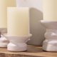 thumbnail image 5 of Juego de 3 velas pilar Bask en color marfil (8 cm, 15 cm, 20 cm), 5 of 6