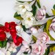 thumbnail image 5 of Ramo de 2 magnolias artificiales de 3 cabezas, de seda roja con tallos, para el hogar, la oficina, la sala de estar, la boda, la habitación de la novia, el jarrón de suelo, 92 cm 36,2 pulgadas (210519, 5 of 7