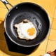thumbnail image 5 of Juego de sartenes antiadherentes híbridas Cookware HexClad de 6 piezas con tapas, 5 of 6
