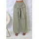 thumbnail image 1 of Saronite Pantalones Largos con Cintura Elástica Alta, Bolsillos Laterales y un Solo Color Oliva (para Mujer), 1 of 2