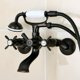 thumbnail image 2 of Grifo para tina con patas y ducha manual Kingston Brass Essex, 2 of 9