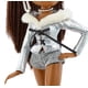 thumbnail image 5 of Muñeca De Moda Charmz Sasha Con Pulsera De Dijes Coleccionables, 5 of 9